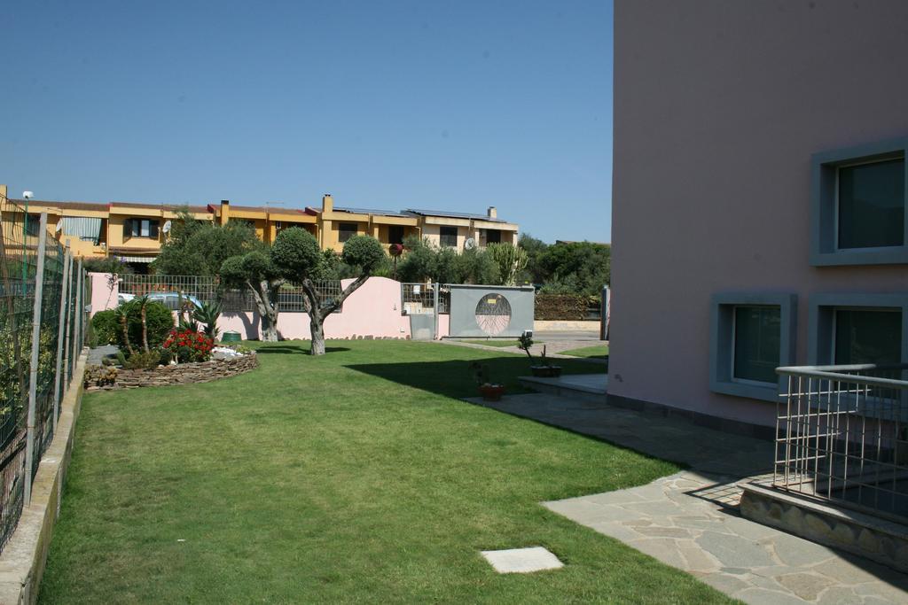Villa Rosanna Capoterra Exteriör bild